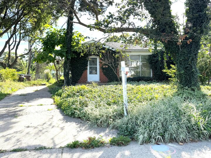 1211 Washtenaw Avenue  Ypsilanti MI 48197 photo