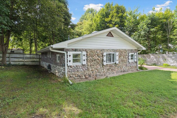 Property Photo: 46 Salem Street MI 49242