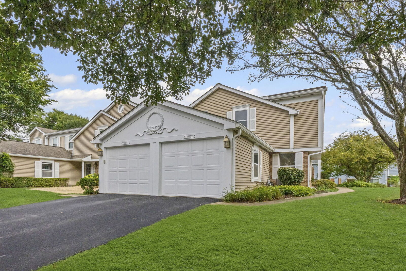 Property Photo: 0N691 Bedford Lane IL 60190