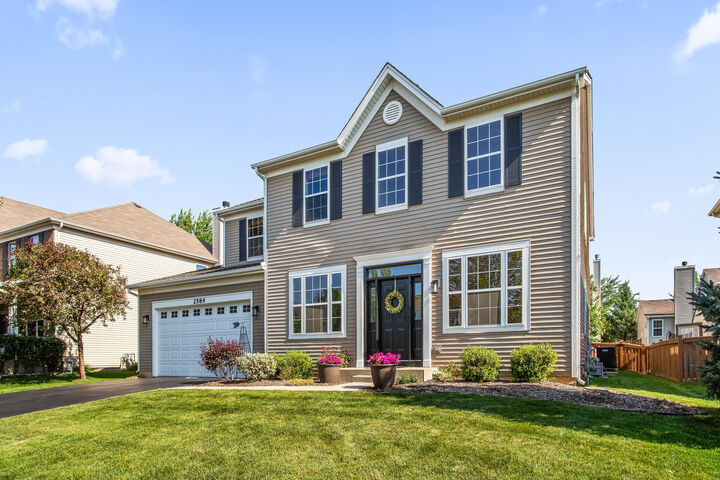 2589 Savanna Drive  Wauconda IL 60084 photo