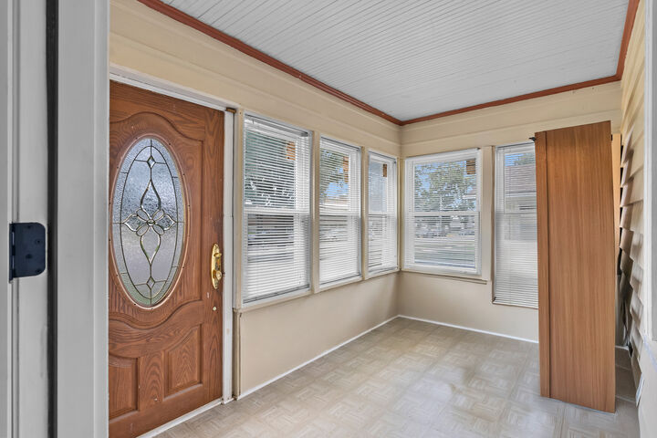 Property Photo: 814 5th Avenue IL 60505