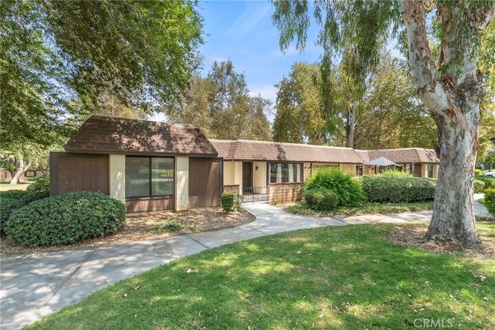 Property Photo:  8809 Amigos Place  CA 92504 