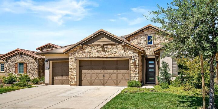 1118 Hogarth Way  El Dorado Hills CA 95762 photo
