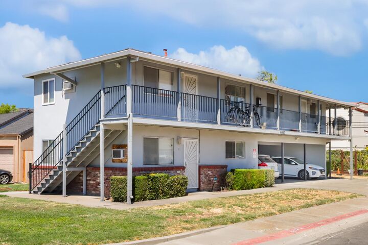 Property Photo:  4080 21st Street  CA 95822 