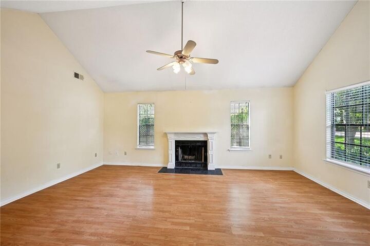 Property Photo:  1012 W 16th Avenue  LA 70433 