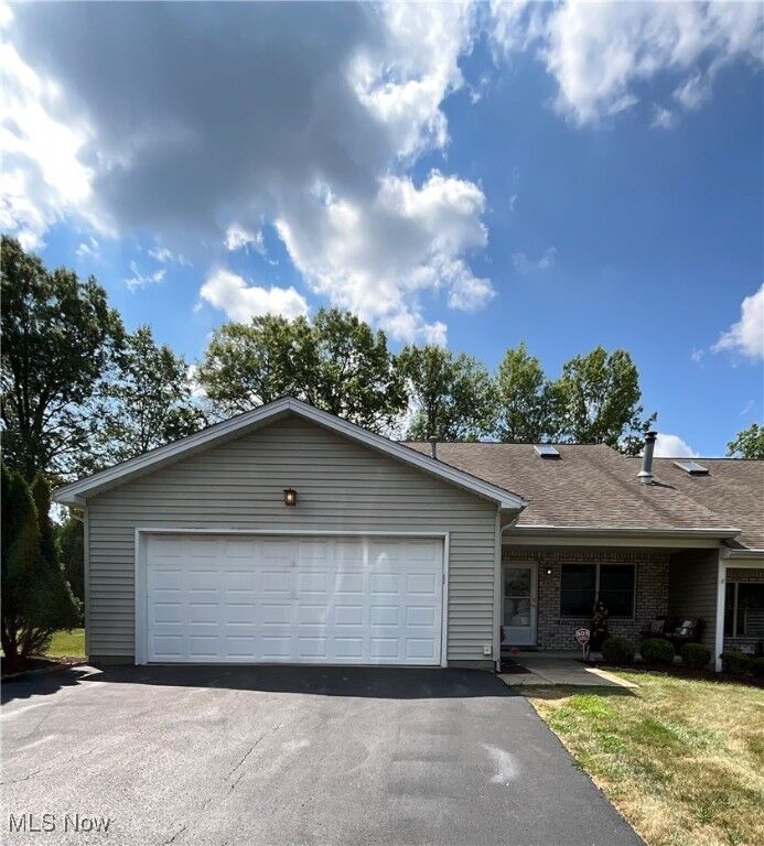 Property Photo:  557 Wilcox Road A  OH 44515 