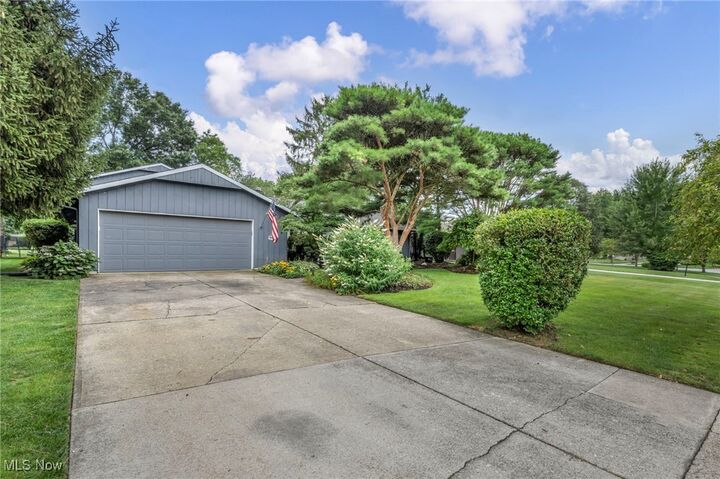 Property Photo: 5659 Creekside Lane OH 44039