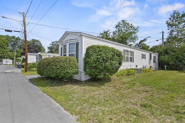 Property Photo: 21 W Passage Road NH 03079