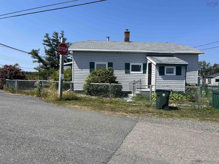 742 Donkin Highway  Donkin NS B1A 6P1 photo