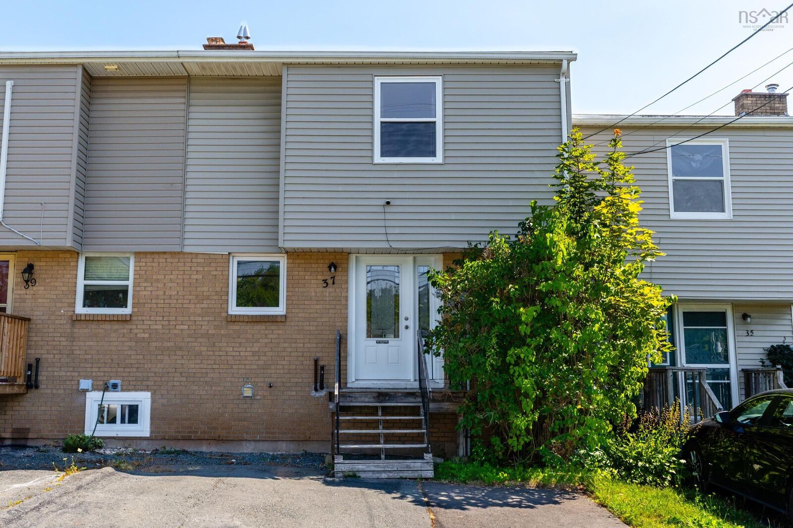 Property Photo: 37 Circassion Drive NS B2W 4R2