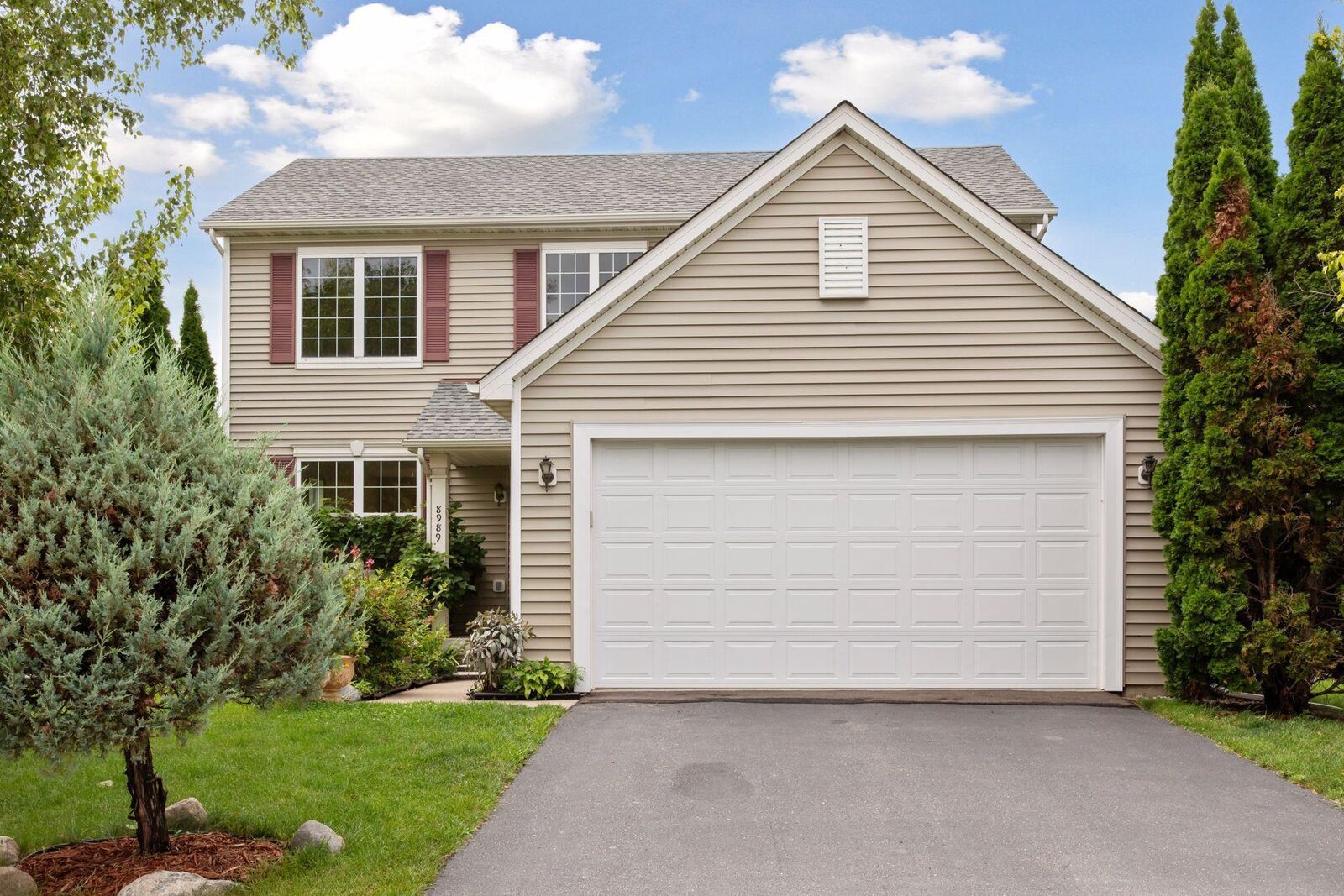Property Photo:  8989 Garland Lane N  MN 55311 