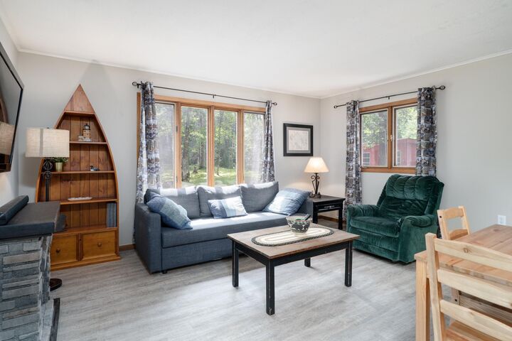 Property Photo: 11813 Moen Road MN 55798
