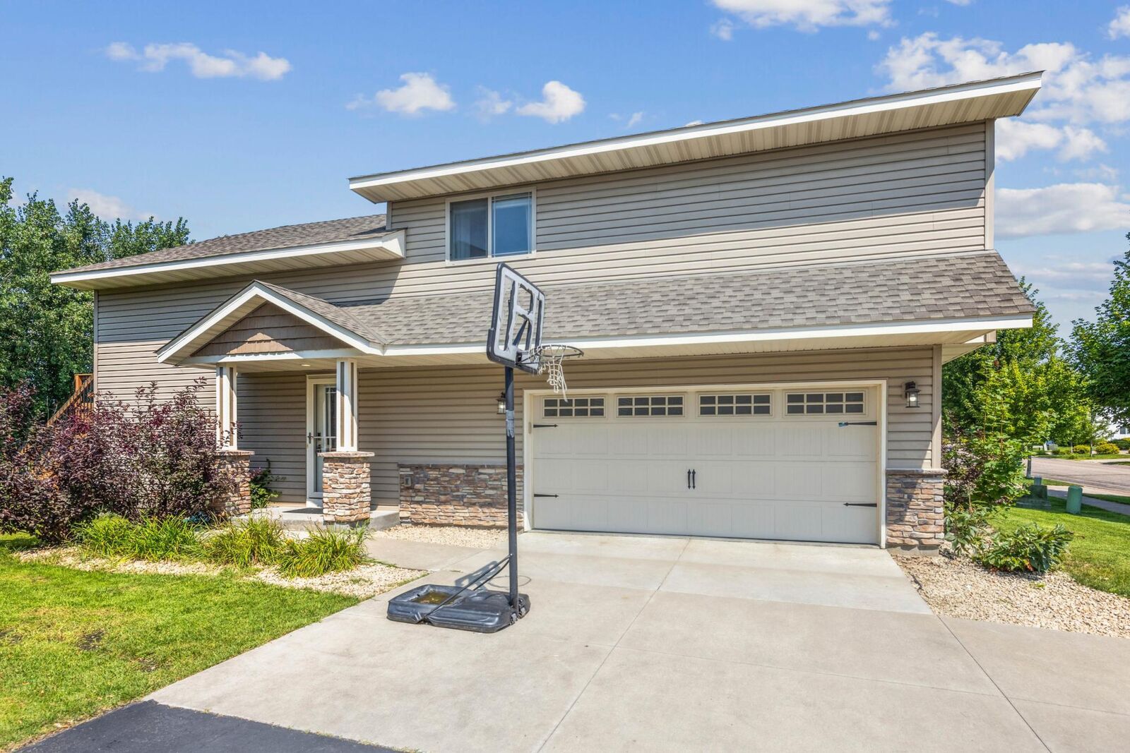 Property Photo: 9351 Golden Pond Lane N MN 55362