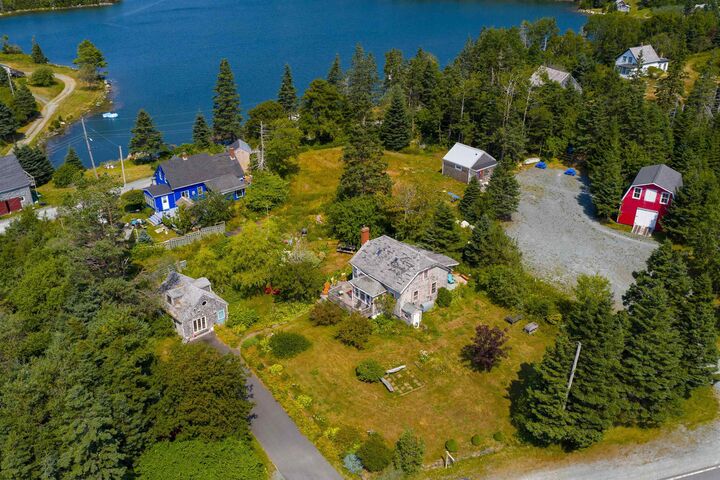 Property Photo: 10293 Highway 7 NS B0J 1P0