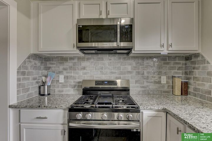 Property Photo: 2308 Bancroft Street NE 68108