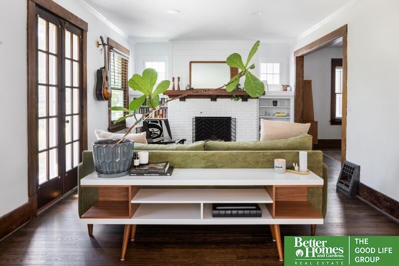 Property Photo:  5014 Nicholas Street  NE 68132 
