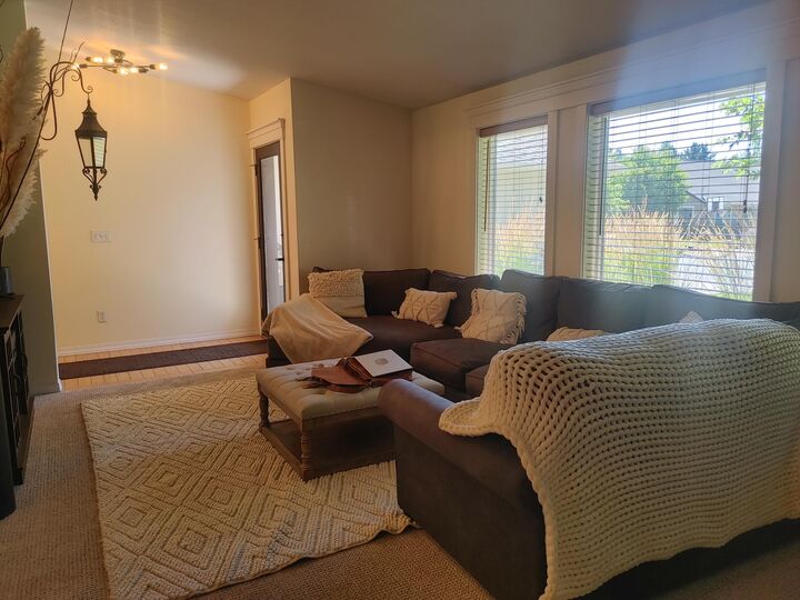 Property Photo:  2974 NW Chardonnay Lane  OR 97703 