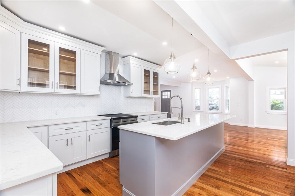 Property Photo:  44 Eutaw Ave  MA 01902 