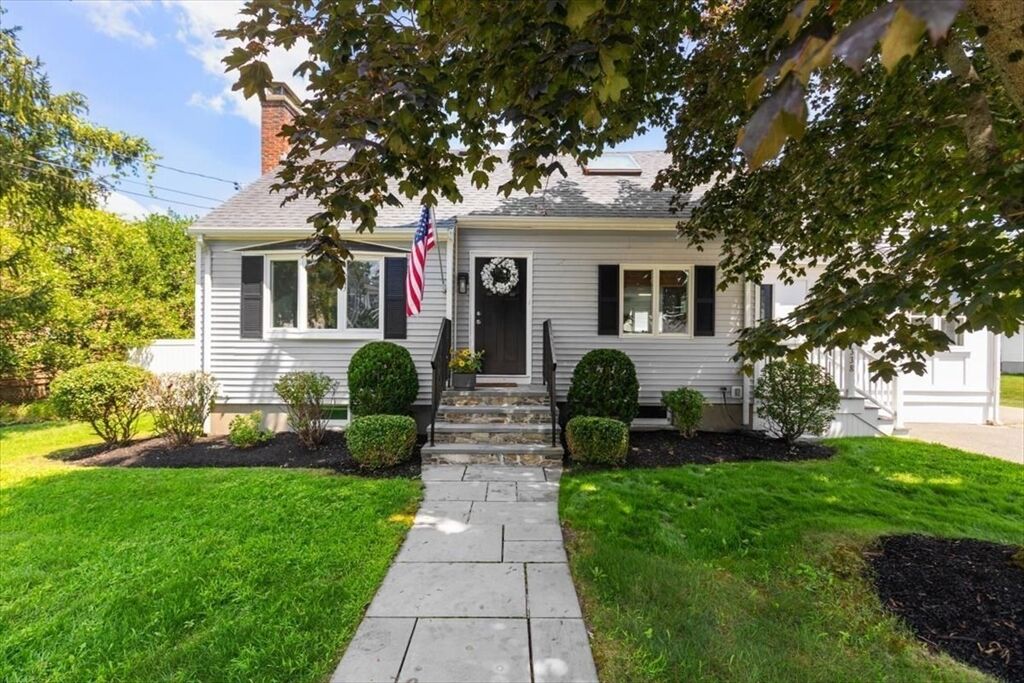 Property Photo:  338 Thacher St  MA 02186 