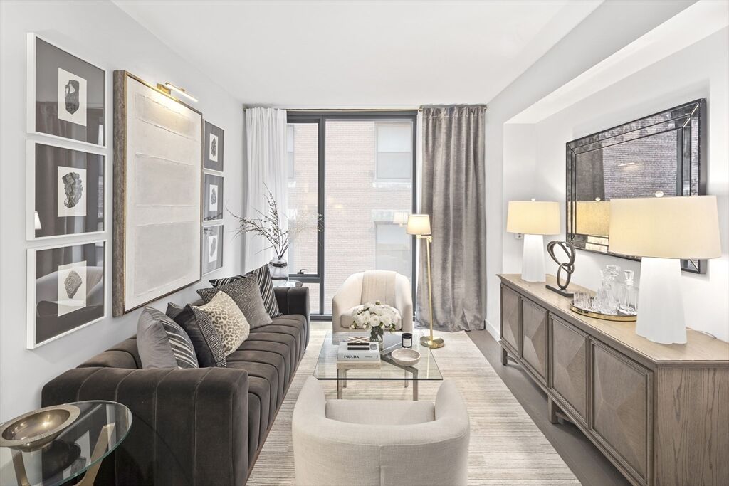 Property Photo:  55 Lagrange St 1006  MA 02116 