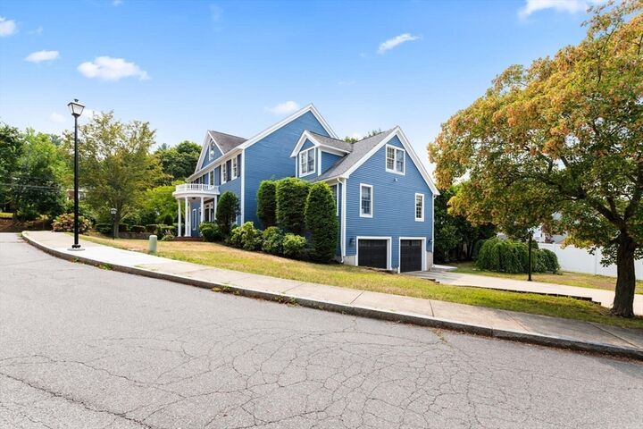 Property Photo:  4 McDonald Farm Rd  MA 01880 