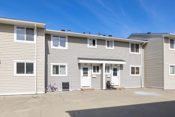 Property Photo:  600 Signal Road 207  AB T9H 4S6 
