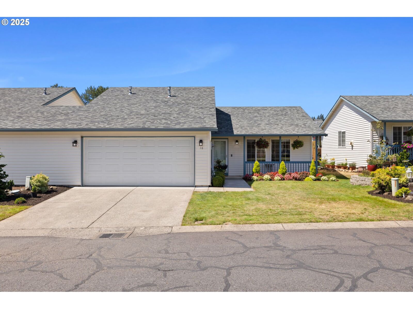 Property Photo:  1660 N 18th St 16  WA 98671 
