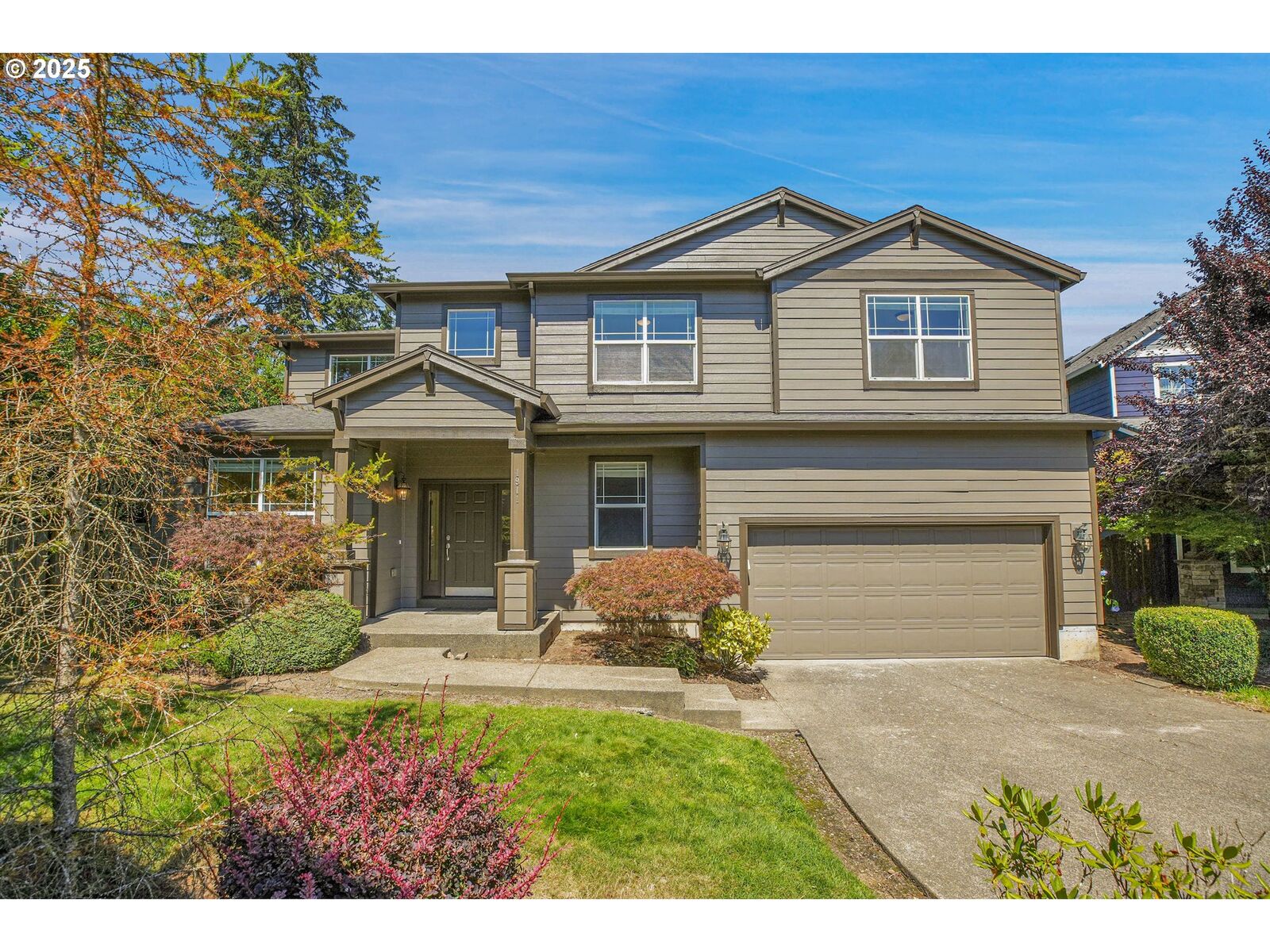 Property Photo: 1911 NW Astor Ct WA 98607