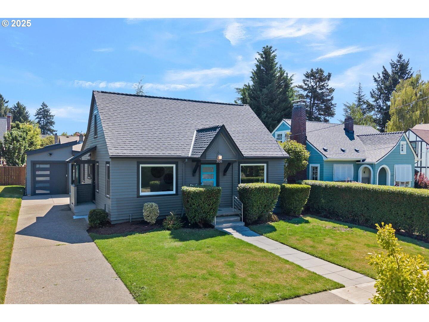 Property Photo:  3126 NE 31st Ave  OR 97212 