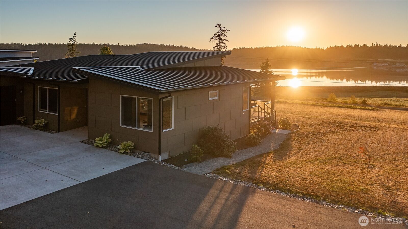 Property Photo:  446  Lehman Drive  WA 98282 