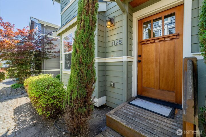 Property Photo: 1125 24th Avenue S WA 98144