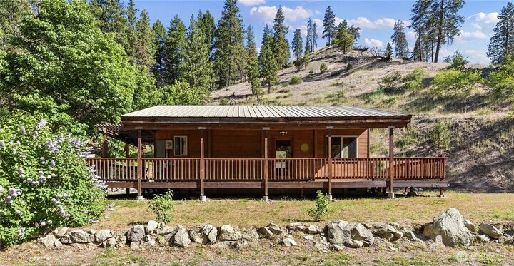Property Photo:  9460  Eagle Creek Road  WA 98826 