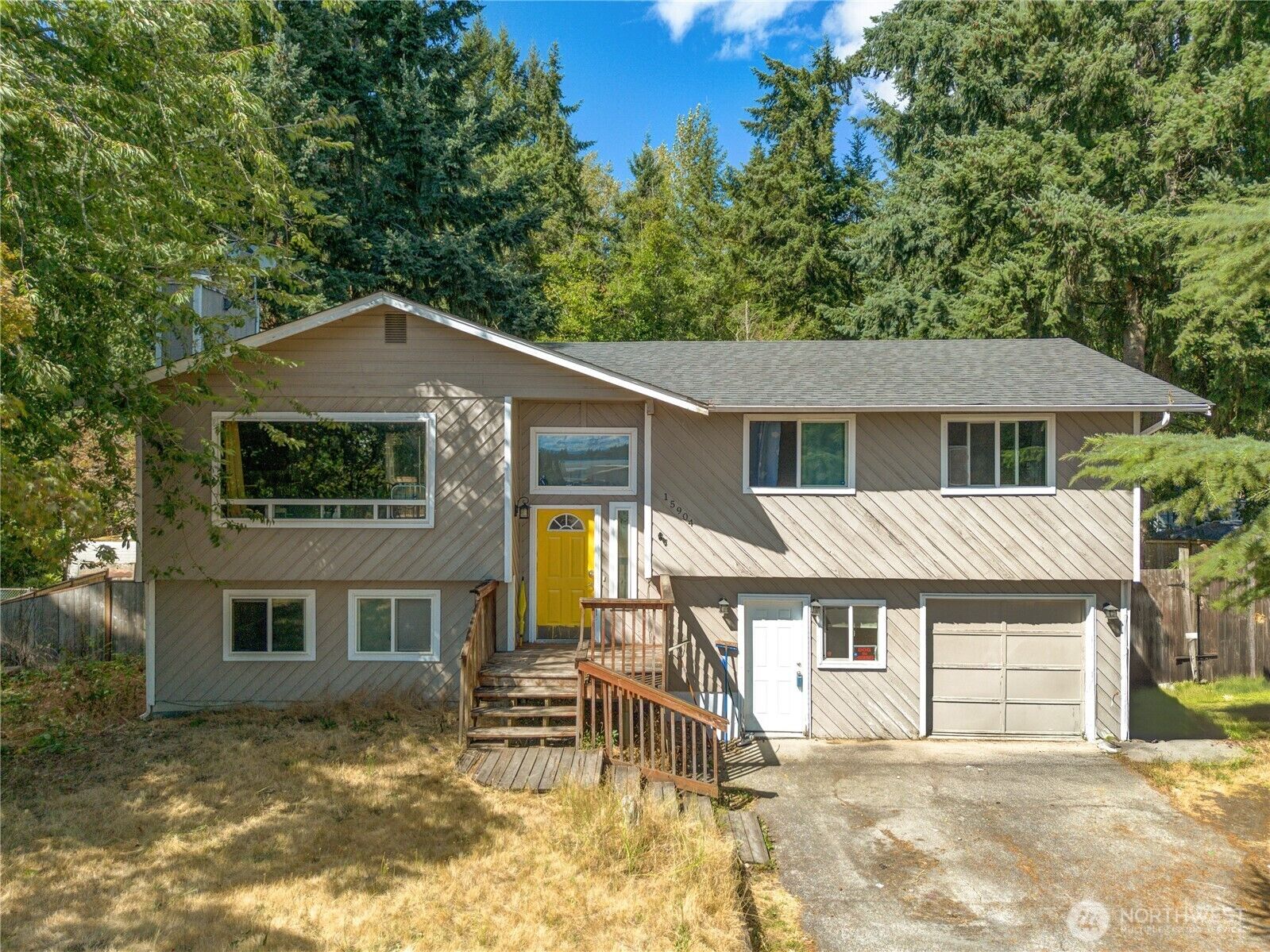 Property Photo: 15904 56th Avenue Ct E WA 98375