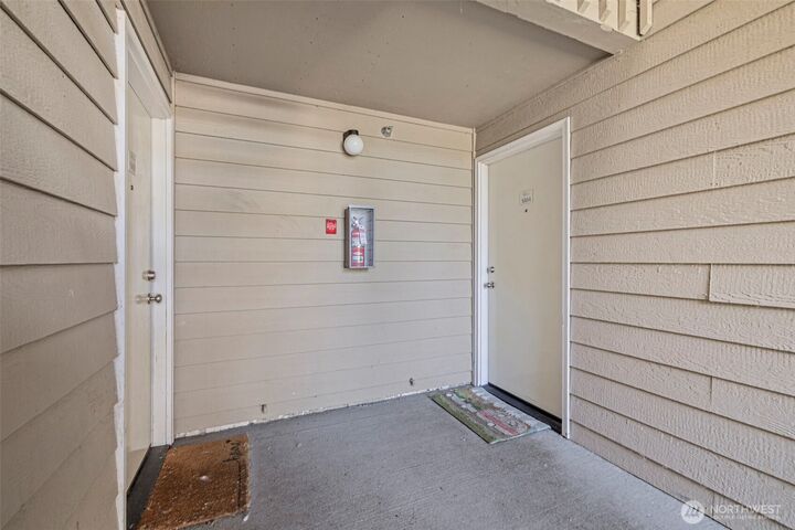 Property Photo: 1839 S 286th Lane S104 WA 98003
