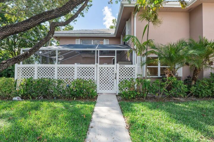 Property Photo:  3133 Kingston Court  FL 33409 