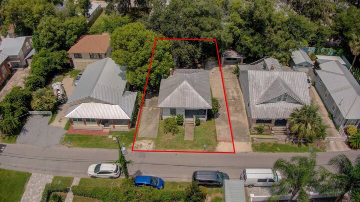 Property Photo:  20 Hope St  FL 32084 