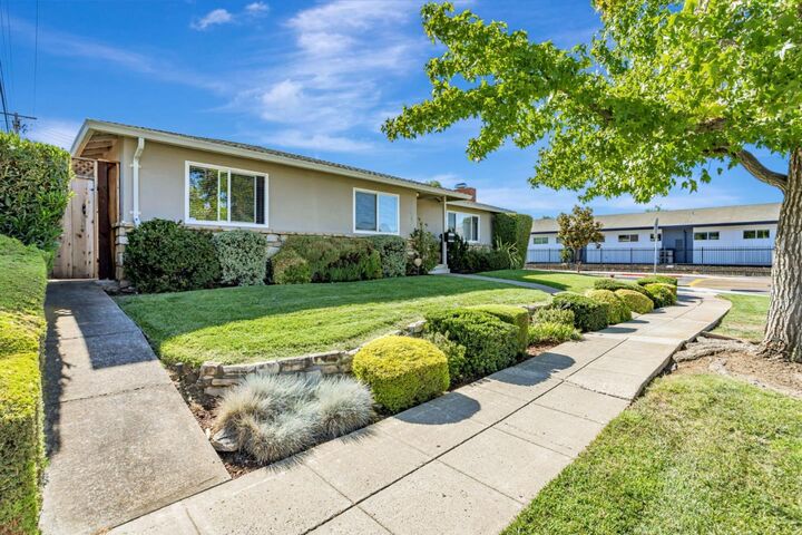 Property Photo:  4009 Rondeau Drive  CA 95124 