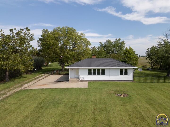Property Photo: 3532 E K-68 Hwy KS 66451