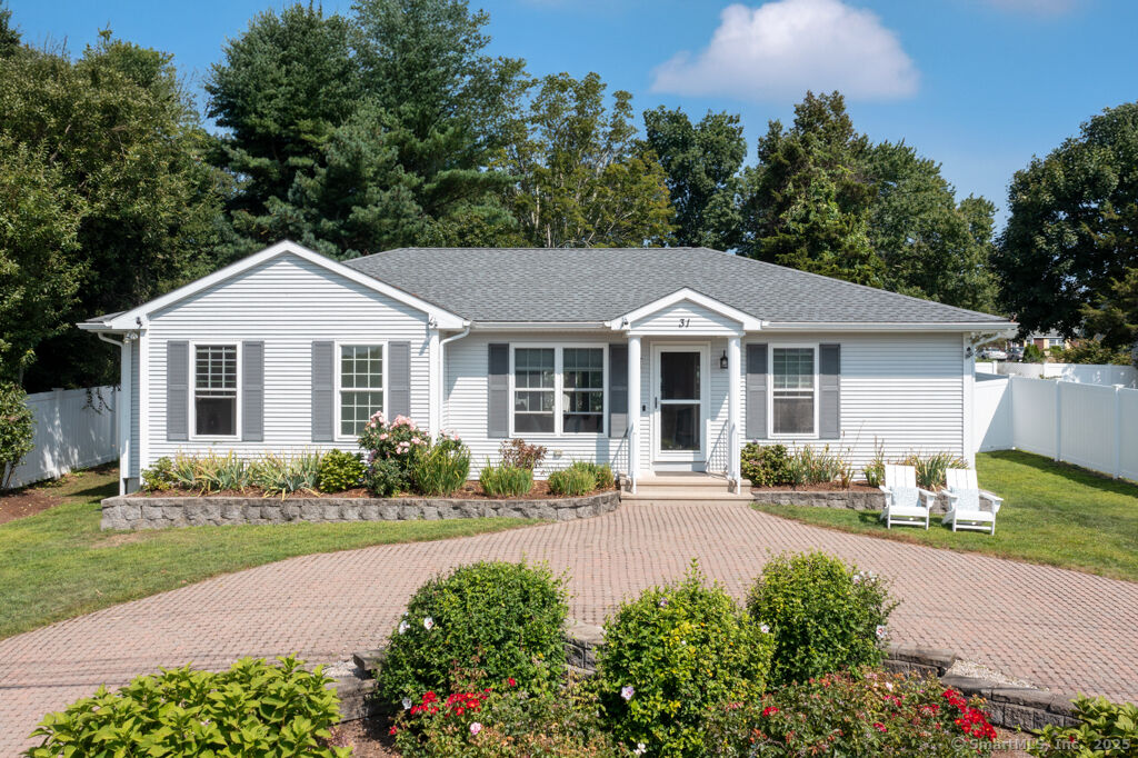 Property Photo:  31 Merrill Road  CT 06413 