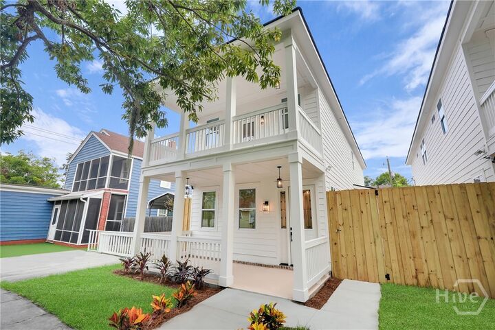 Property Photo:  904 E 33rd Street  GA 31401 
