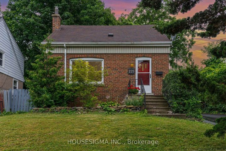 Property Photo: 225 Bowman Street ON L8S 2T9