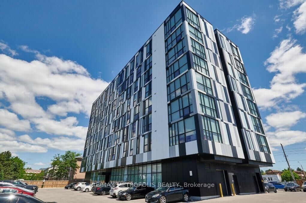 Property Photo: 1900 Simcoe Street N 413 ON L1G 4Y3