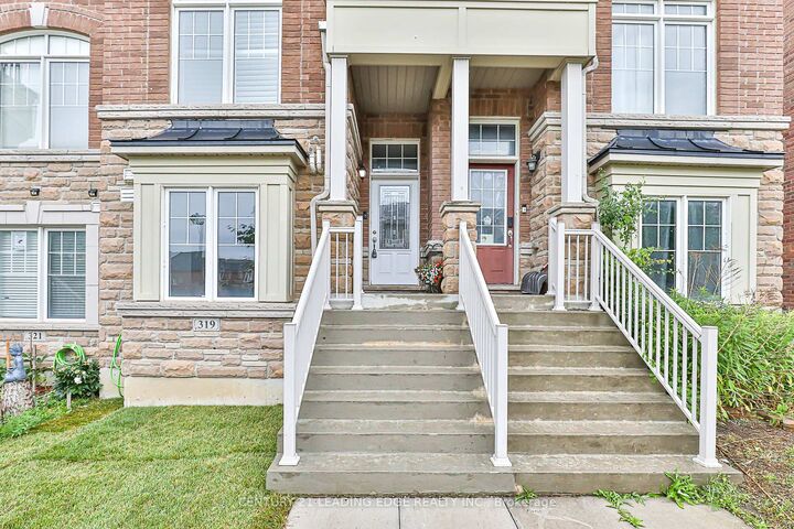 Property Photo:  319 Delray Drive  ON L6E 0P9 