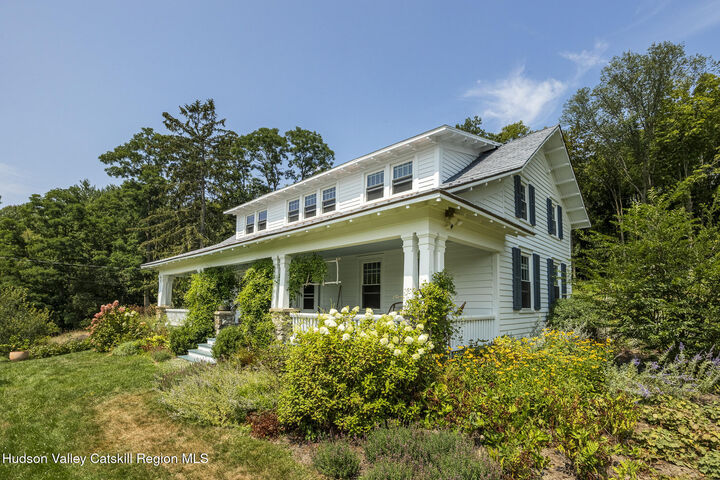 Property Photo:  115 Boyce  NY 12123 