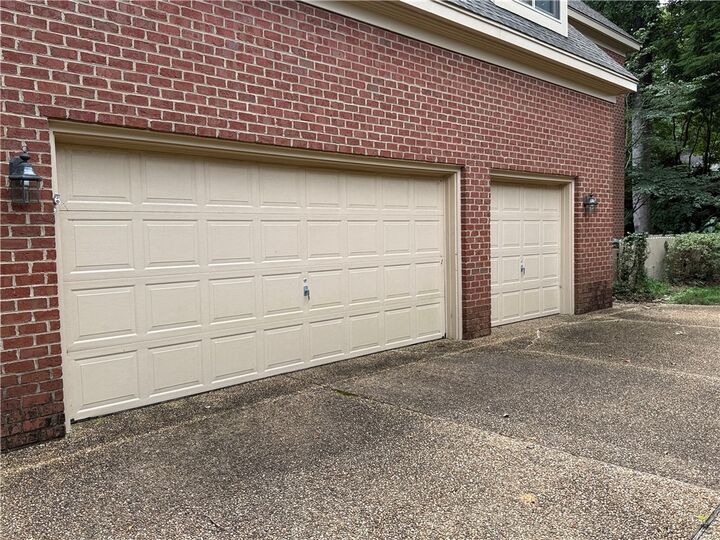 Property Photo:  329 Yorkshire Drive  VA 23185 