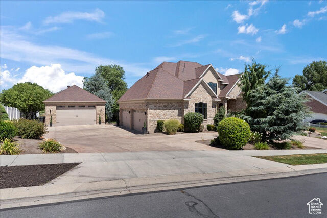 Property Photo: 1064 W Park Palisade Dr UT 84095