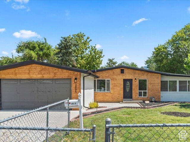 3935 S Luetta Dr  Salt Lake City UT 84124 photo