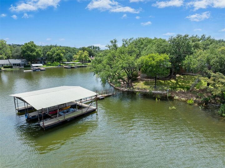 Property Photo: 110 Island Lodges Lane TX 78609