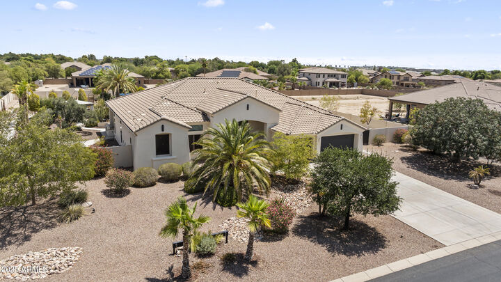 Property Photo: 10417 N 180th Drive AZ 85355