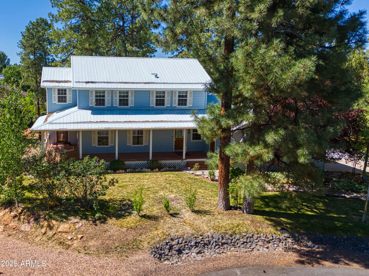 Property Photo:  1620 N 36th Circle  AZ 85901 